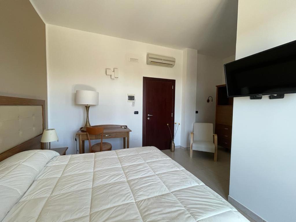 Hotel Posidonia Porto Cesareo Exterior foto